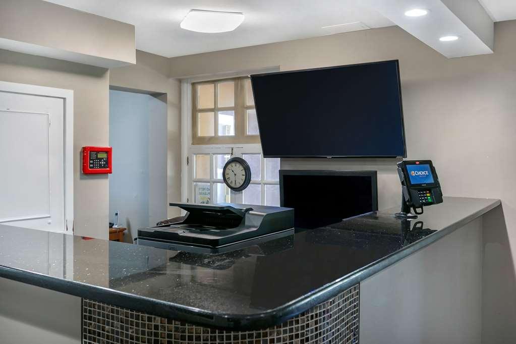 Knights Inn Bristol Левиттаун Интерьер фото